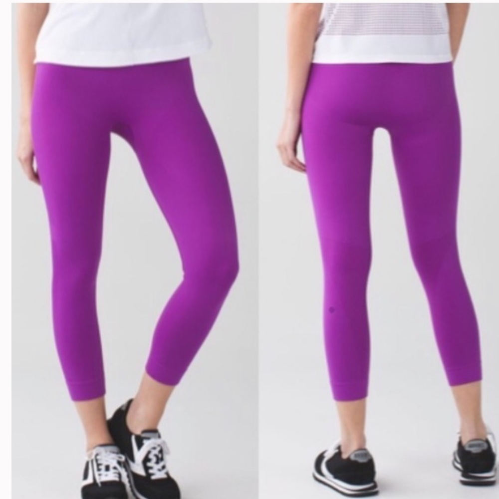 Lululemon Zone In Crop Tender Violet Leggings 9A.